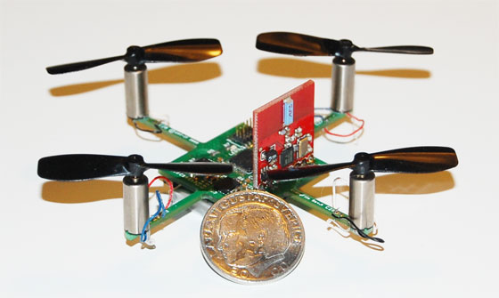 CrazyFlie: Mini quadcopter de 20 gramos