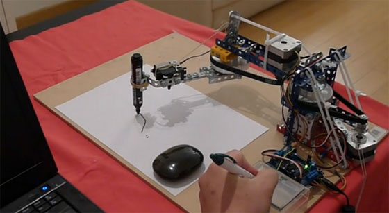 Brazo robot dibujante con Arduino