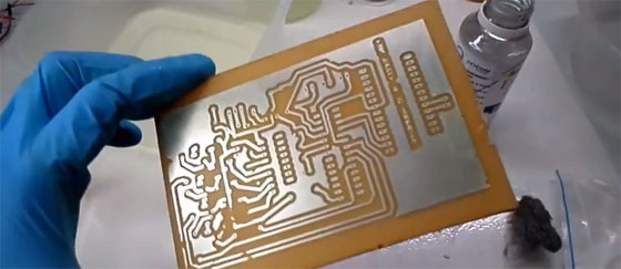 Proteccion de circuitos impresos con estaño liquido
