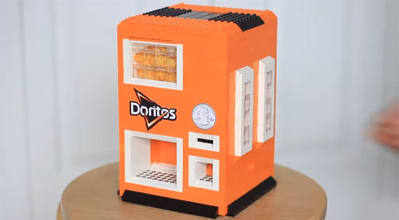 Máquina expendedora de Doritos con LEGO Mindstorms