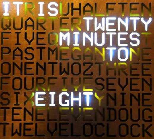 Reloj de pared casero con palabras
