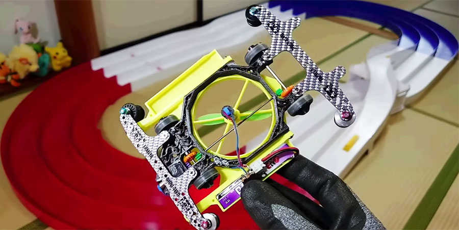 Un espectacular robot velocista con muy pocos componentes